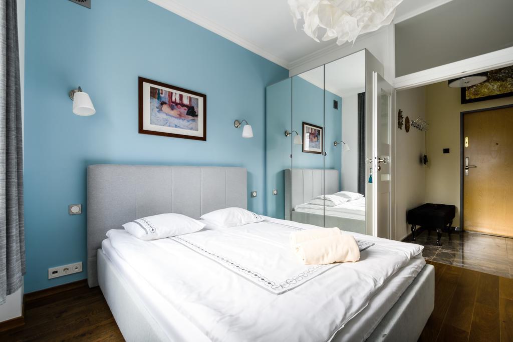 Shakespeare By Art Demo Apartment Varşovia Exterior foto