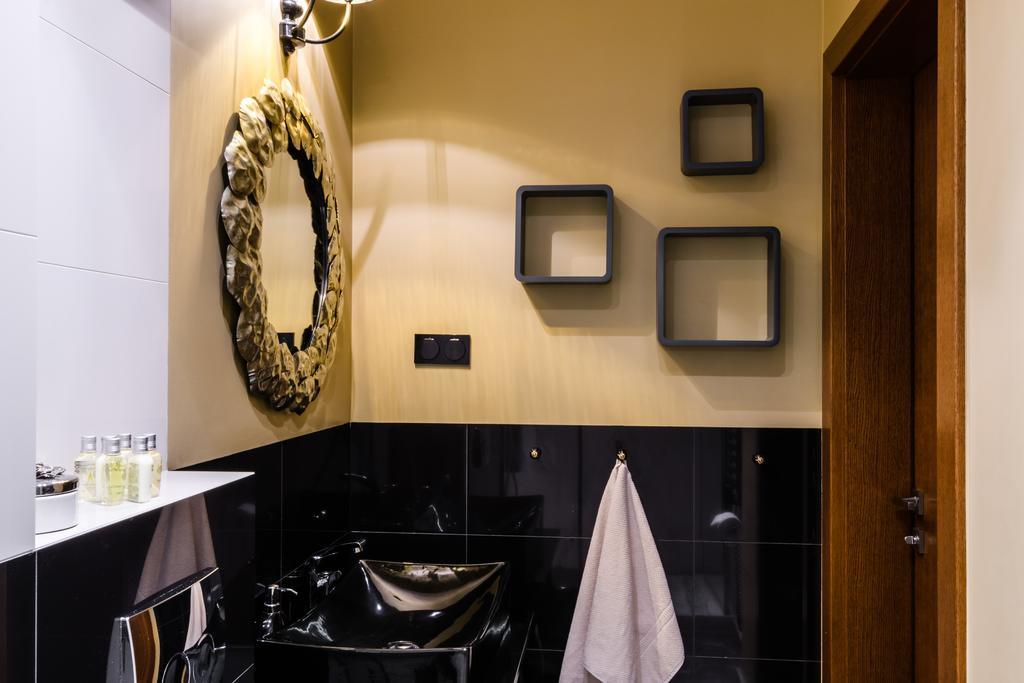 Shakespeare By Art Demo Apartment Varşovia Exterior foto